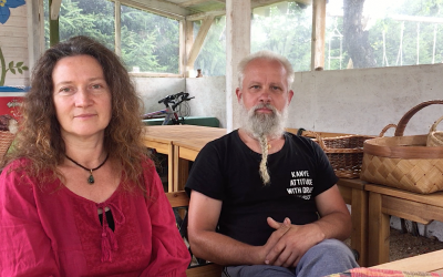 Ūkis Žemaitijoje: seserų ir kaimynų bendrystėje gimstantys ekologiški produktai ir paslaugos