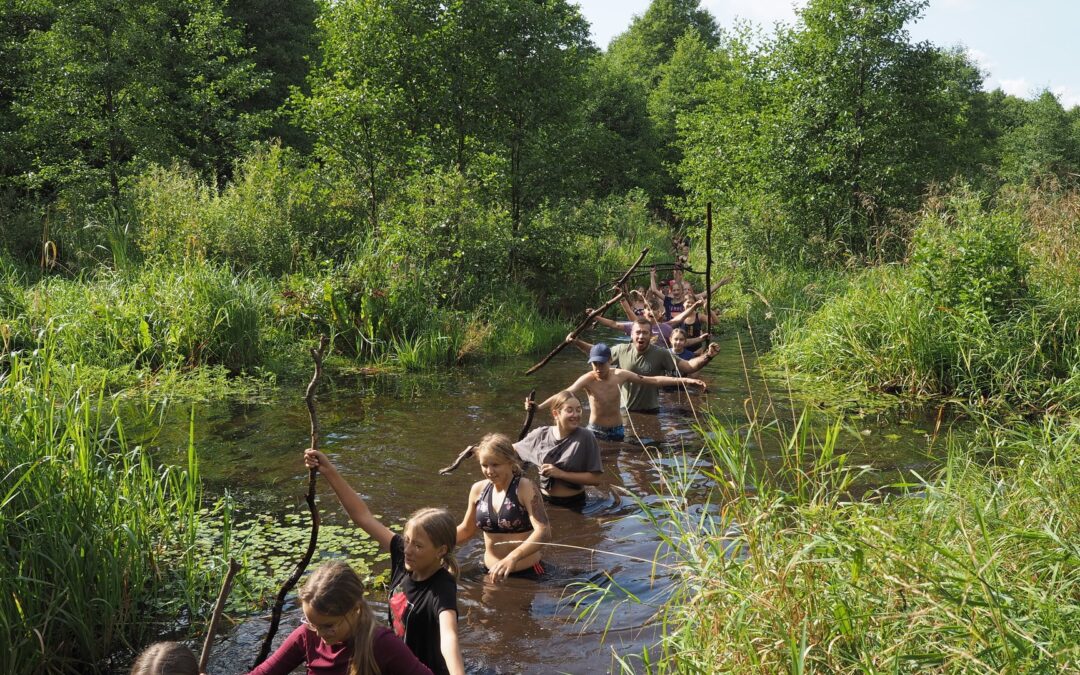 „Gamtos reindžeriai“ Panemunių regioniniame parke susipažino su „Natura 2000“ teritorijomis