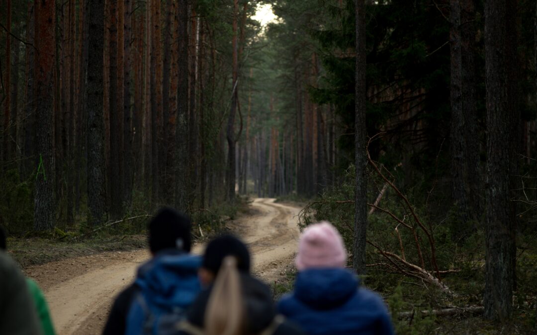 Savanorystės mėnesį kviečia prisidėti prie vertingiausių vietovių išsaugojimo